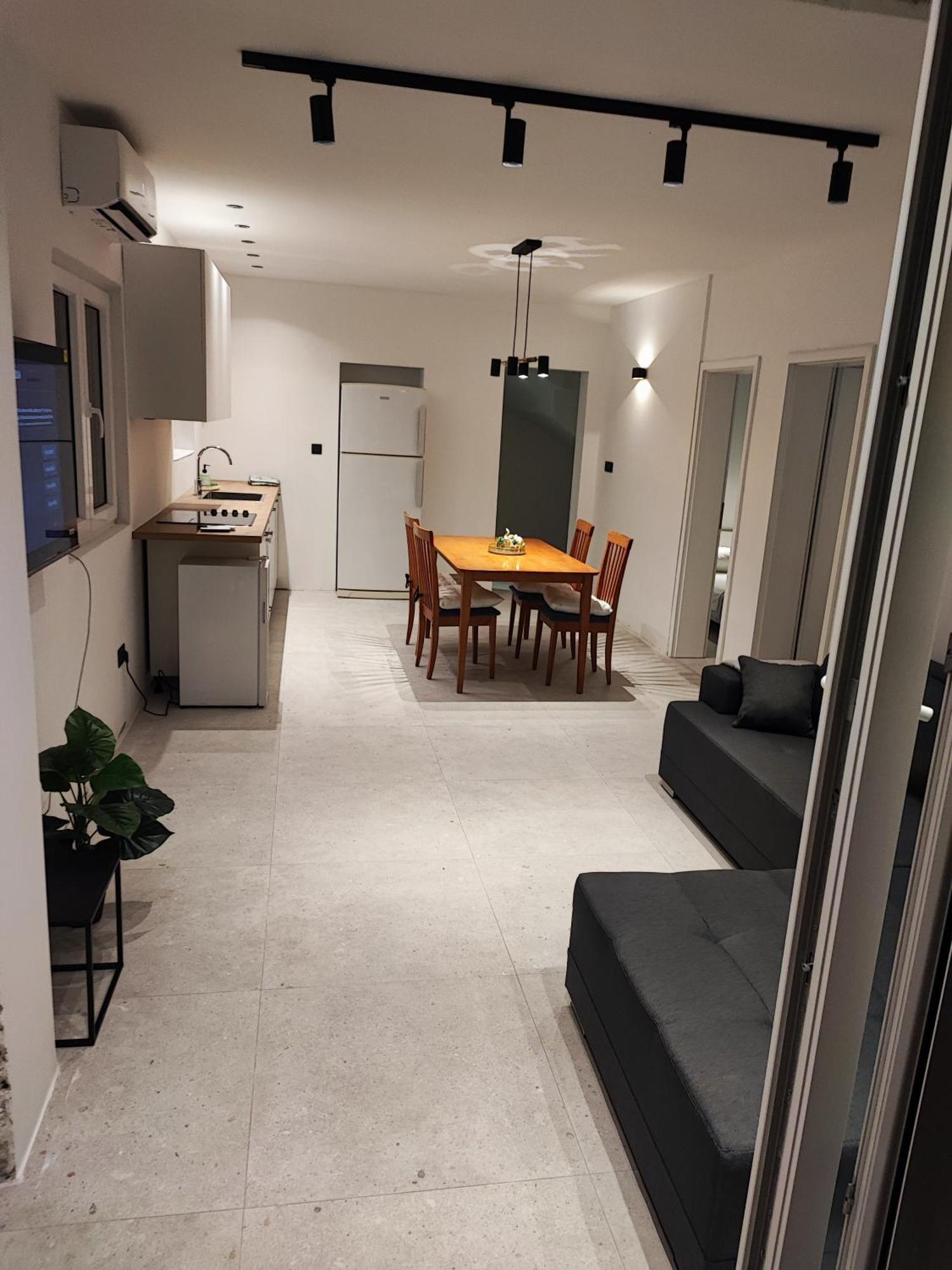 Astramaris Apartments Donji Okrug  Exterior photo